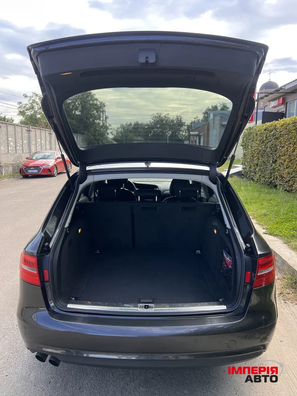 Audi A4 - фото 17