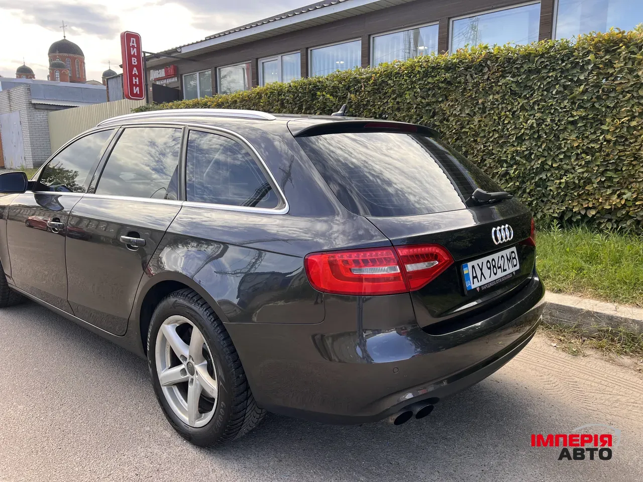 Audi A4 - фото 7