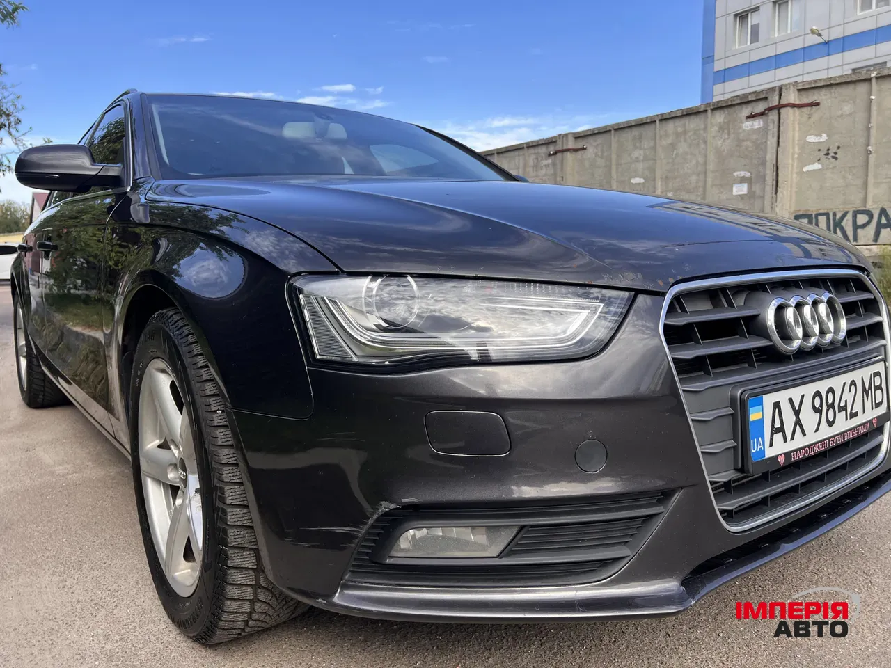 Audi A4 - фото 10