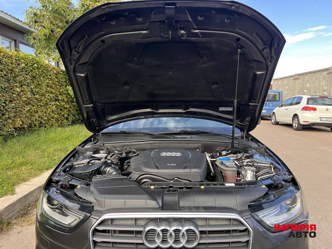 Audi A4 - фото 12
