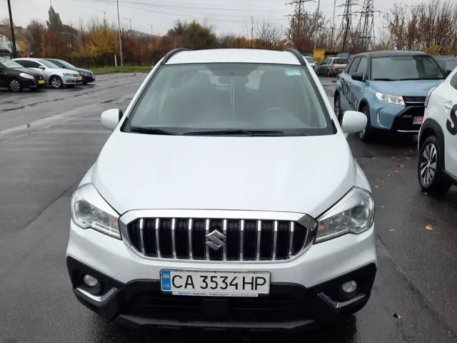 Suzuki SX4 - фото 1