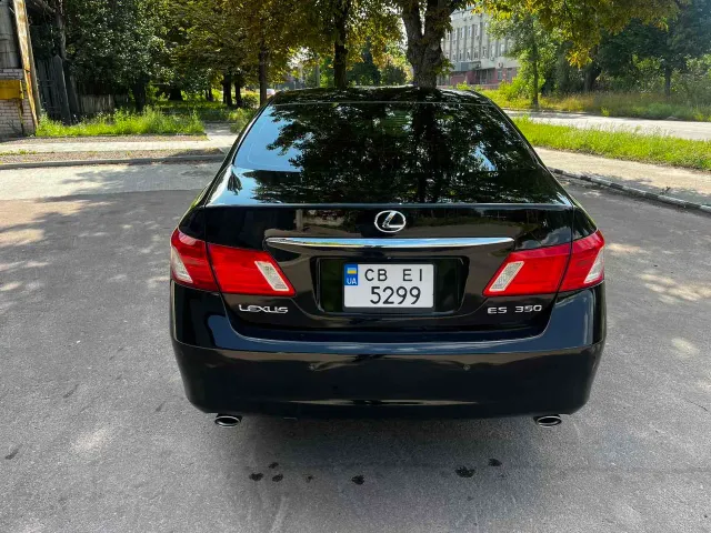Lexus ES - фото 3
