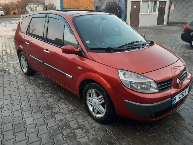 Renault Scenic - фото 1