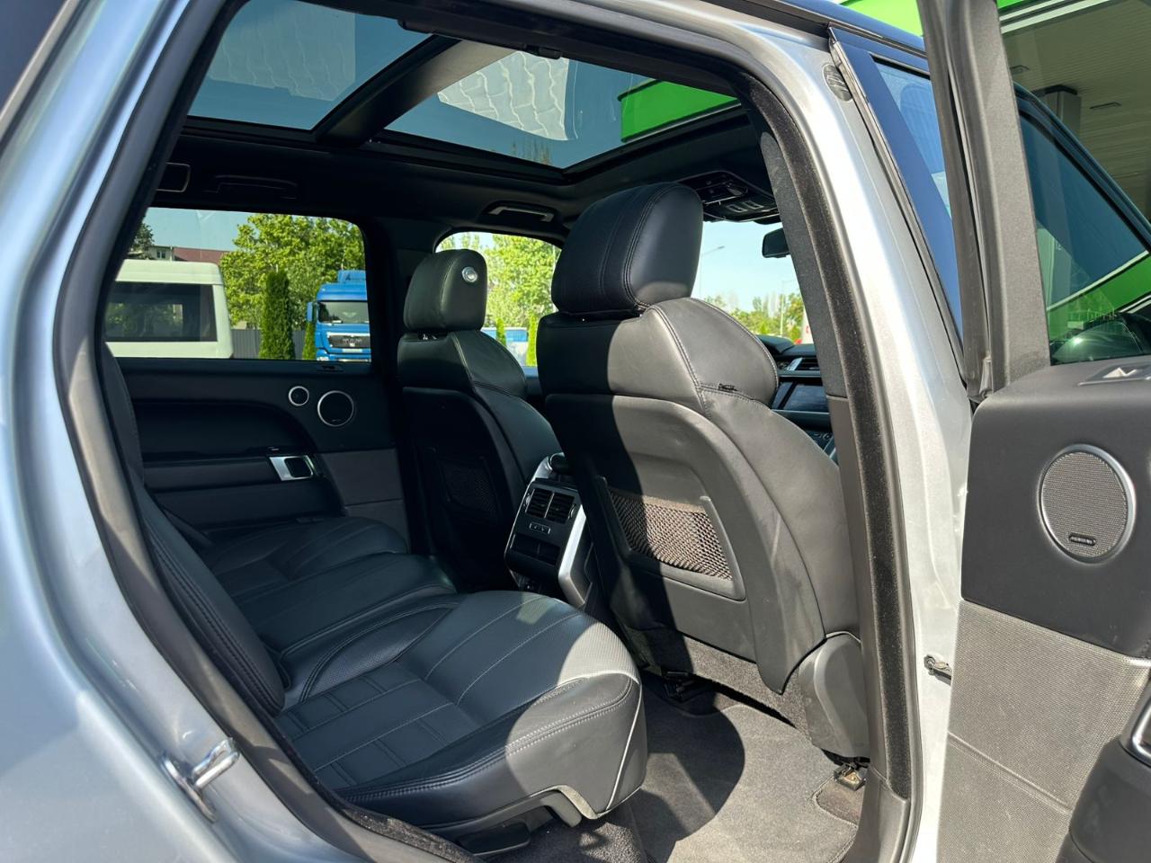 Land Rover Range Rover Sport - фото 17