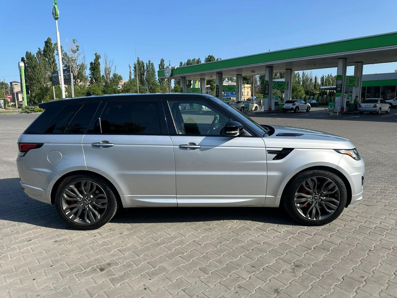 Land Rover Range Rover Sport - фото 3