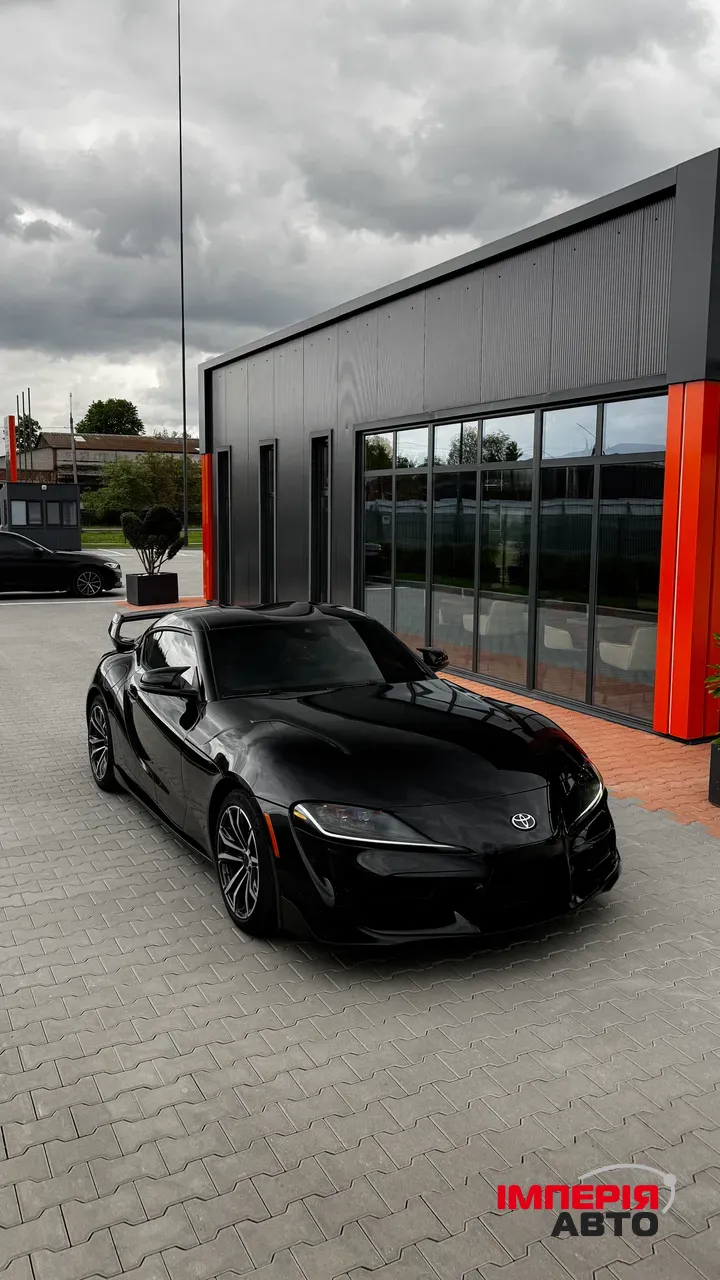 Toyota Supra - фото 1