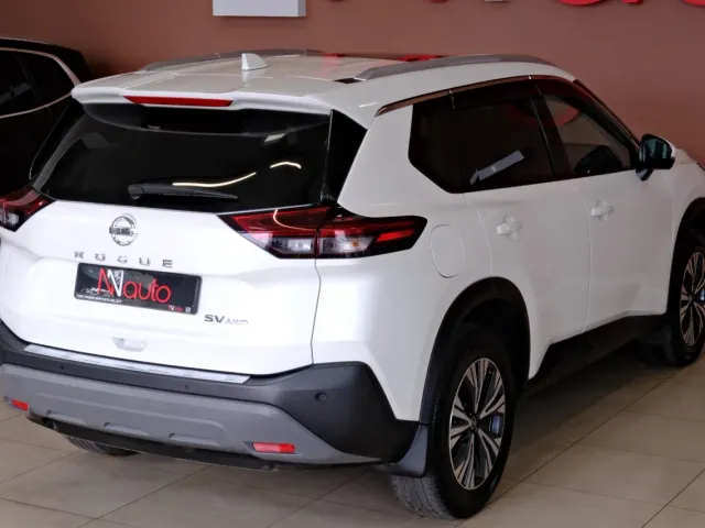 Nissan Rogue - фото 5