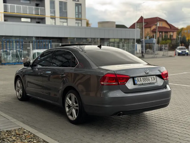 Volkswagen Passat - фото 4