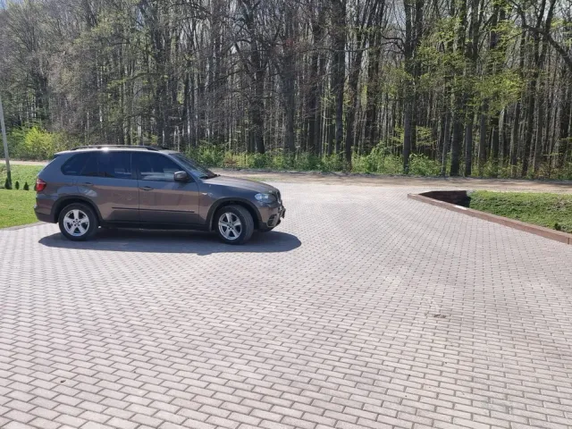 BMW X5 2010, Чернівці, $16 500 - зображення 1