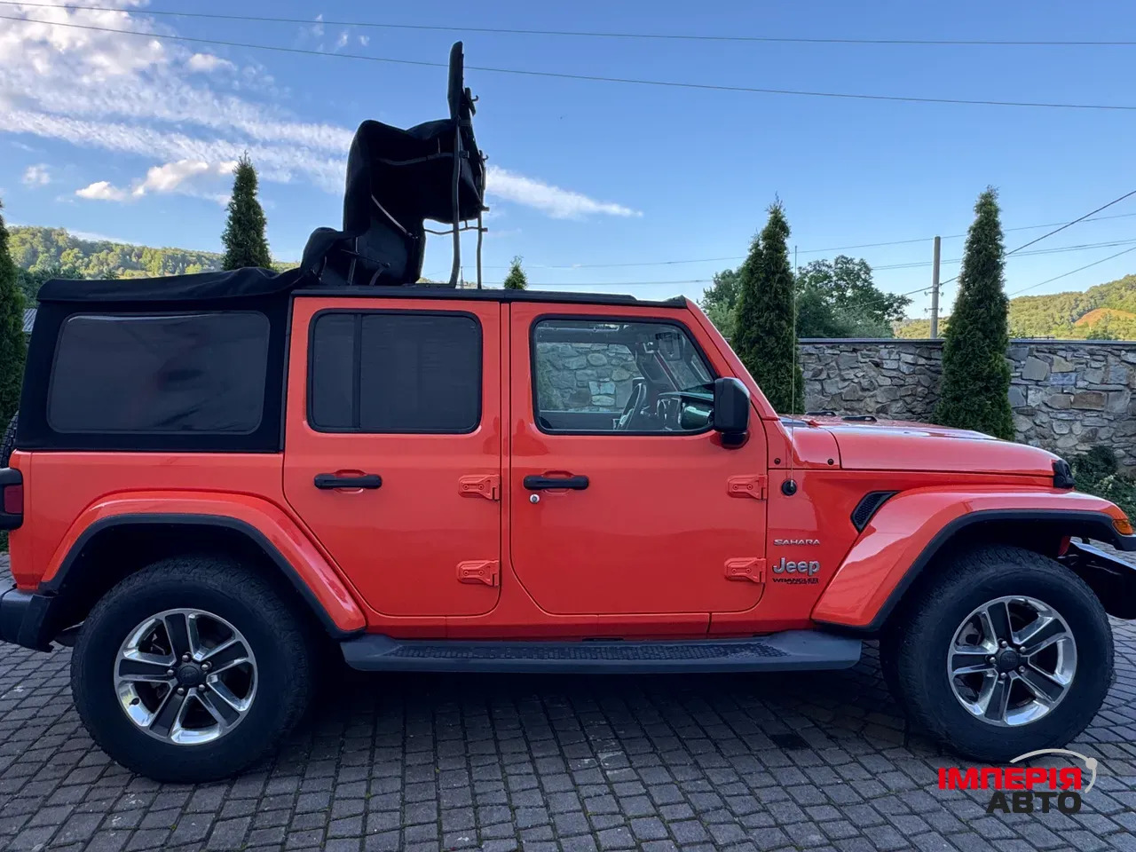 Jeep Wrangler - фото 10