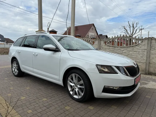Skoda Octavia - фото 5