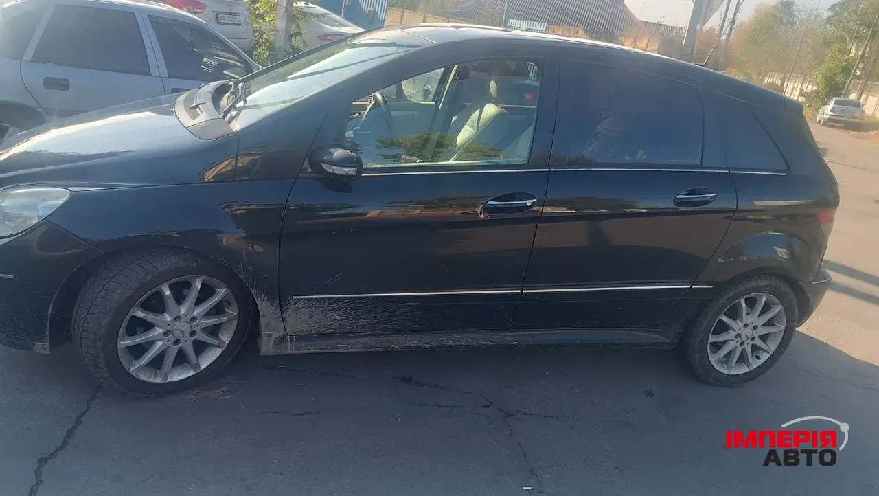 Mercedes-Benz B-Класс - фото 17