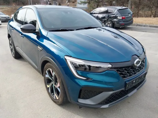 Renault Arkana - фото 4