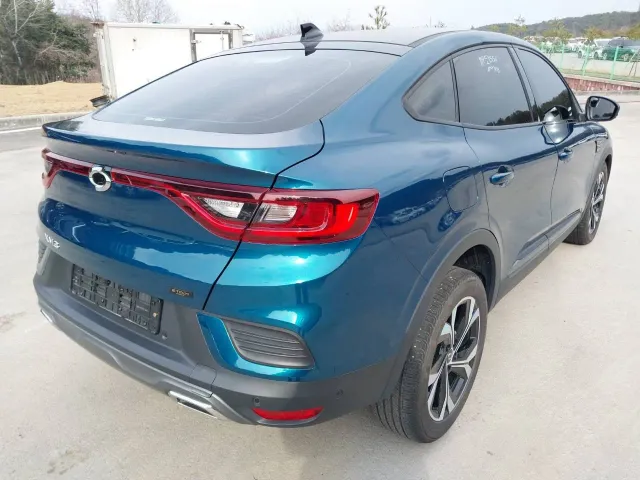 Renault Arkana - фото 2