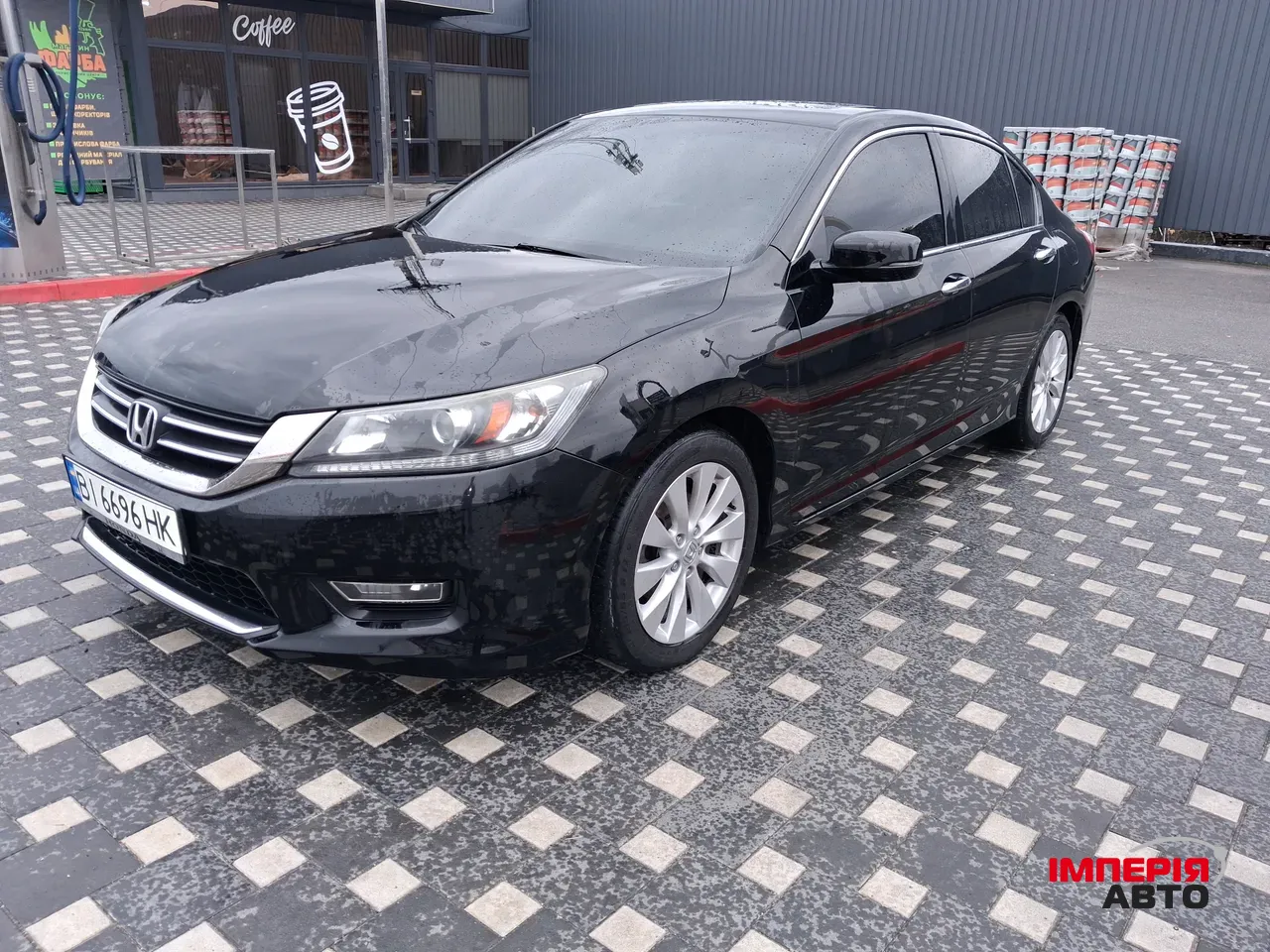 Honda Accord - фото 1