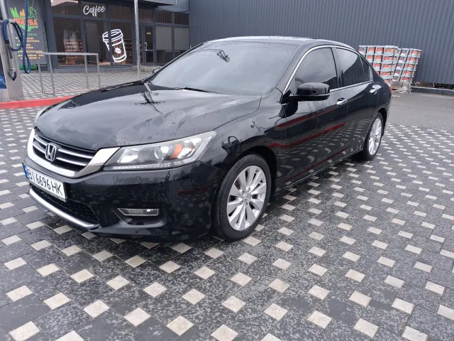 Honda Accord - фото 1