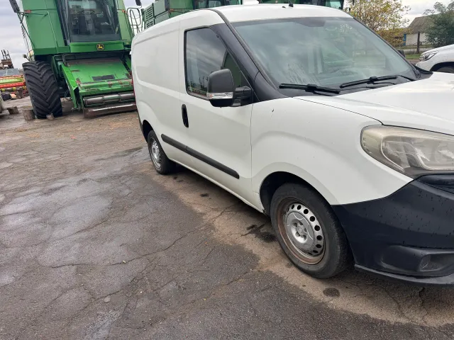 Fiat Doblo - фото 4