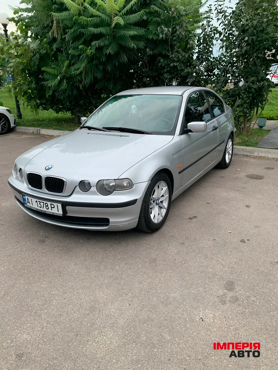 BMW 3 серії - фото 1