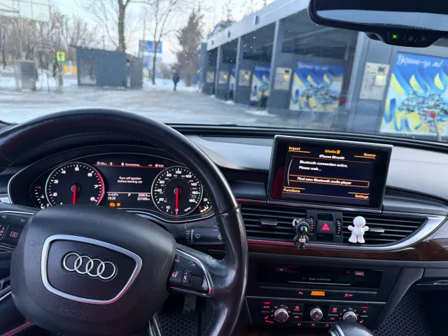 Audi A6 - фото 5