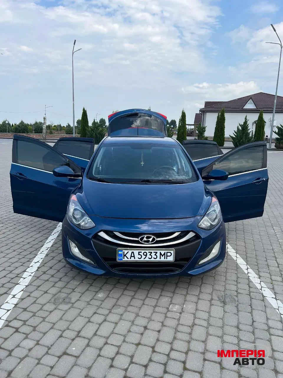 Hyundai Elantra - фото 5