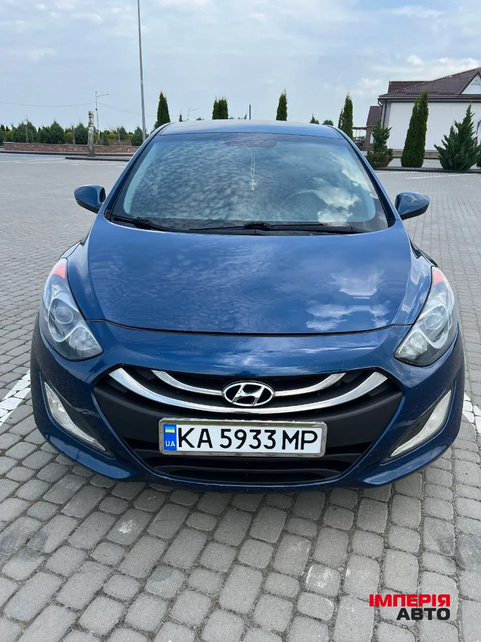 Hyundai Elantra - фото 3
