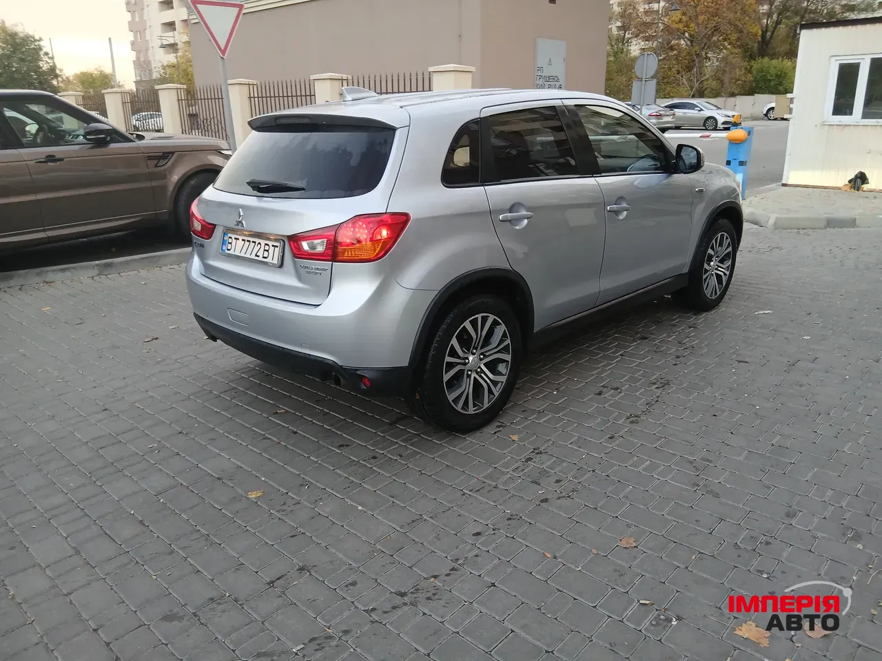 Mitsubishi Outlander Sport - фото 7