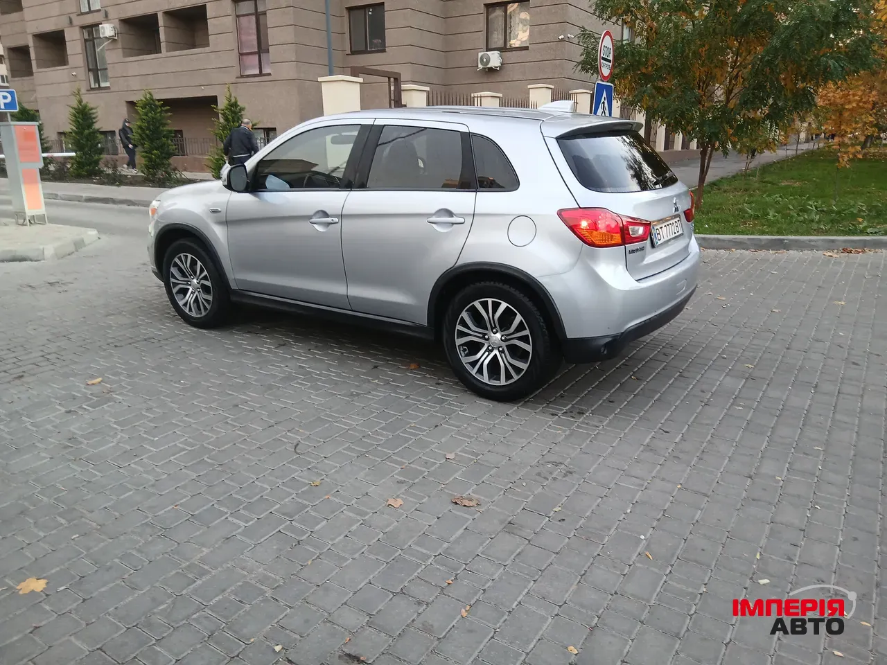 Mitsubishi Outlander Sport - фото 4