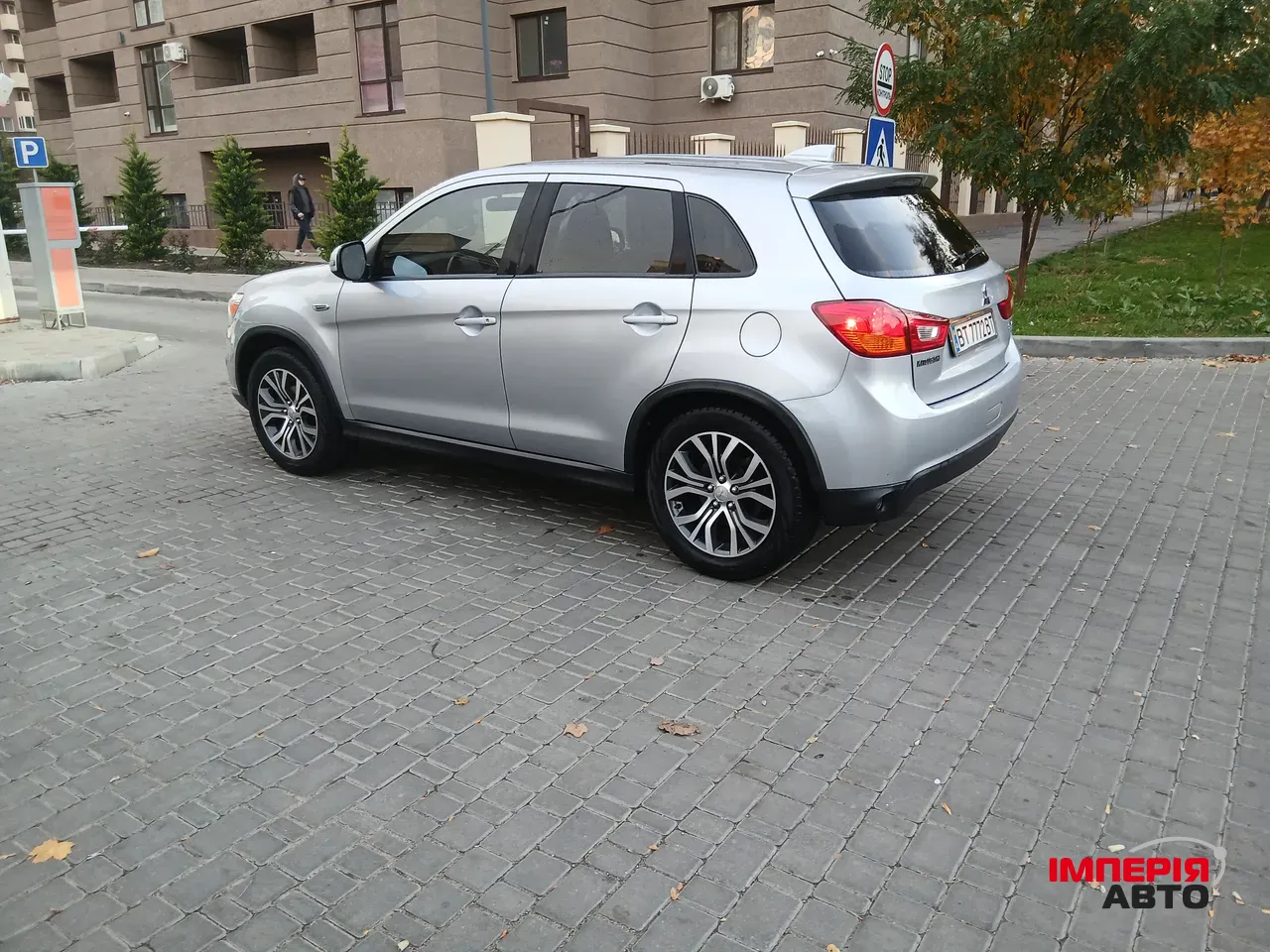Mitsubishi Outlander Sport - фото 5