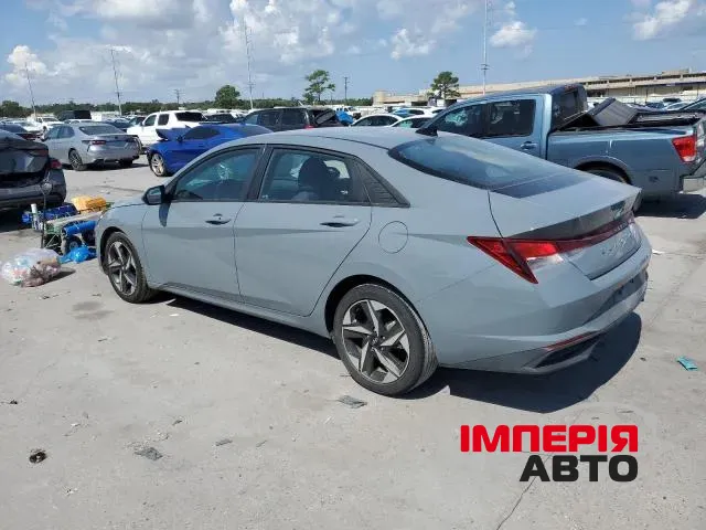 Hyundai Elantra - фото 2