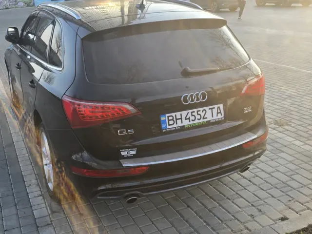Audi Q5 - фото 5