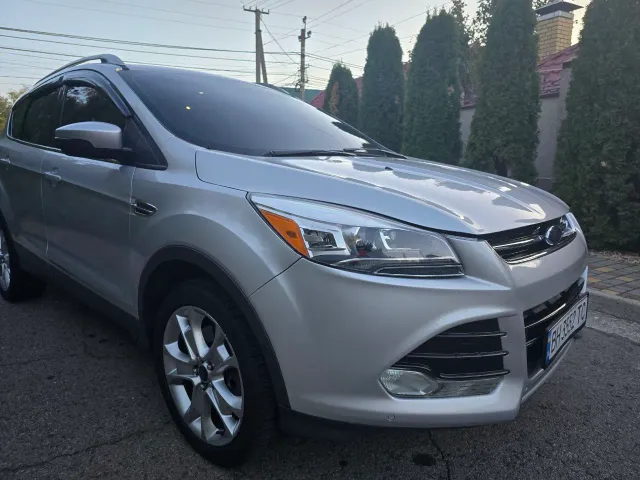 Ford Escape - фото 5