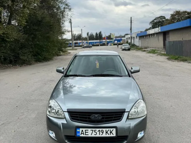 Lada (ВАЗ) Priora - фото 1