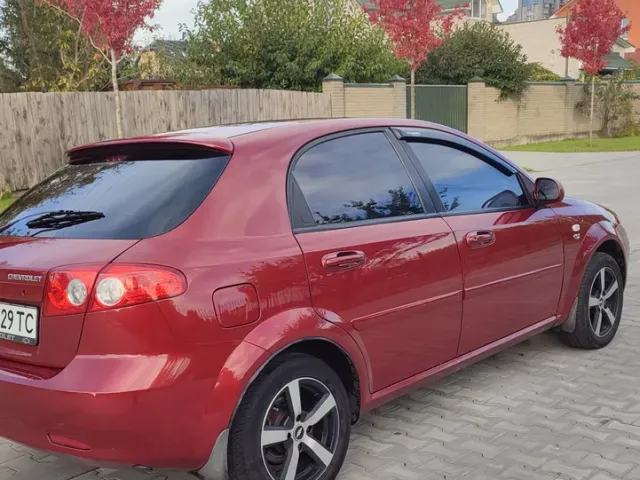 Chevrolet Lacetti - фото 5
