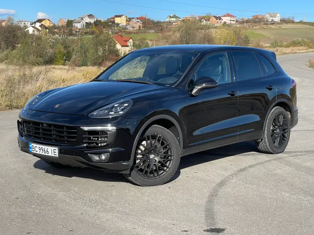 Porsche Cayenne - фото 4