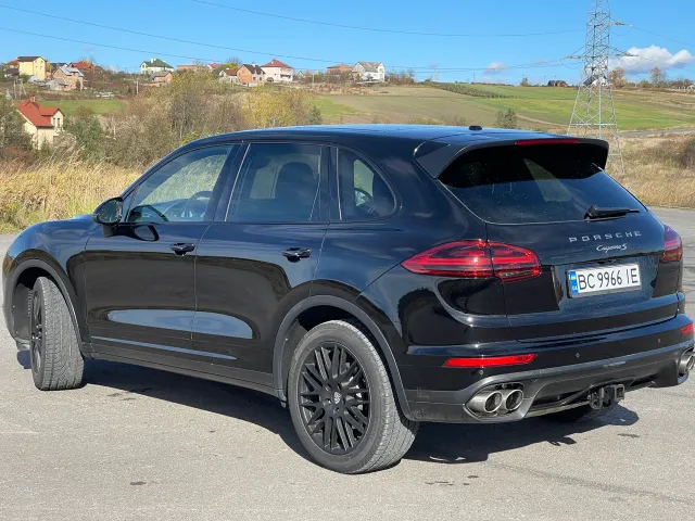 Porsche Cayenne - фото 2