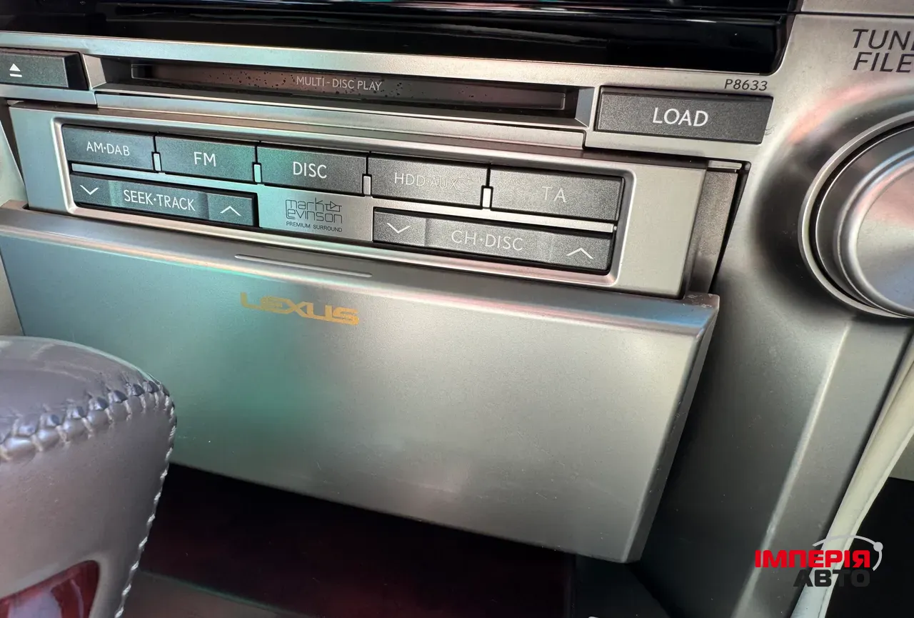 Lexus GX - фото 32