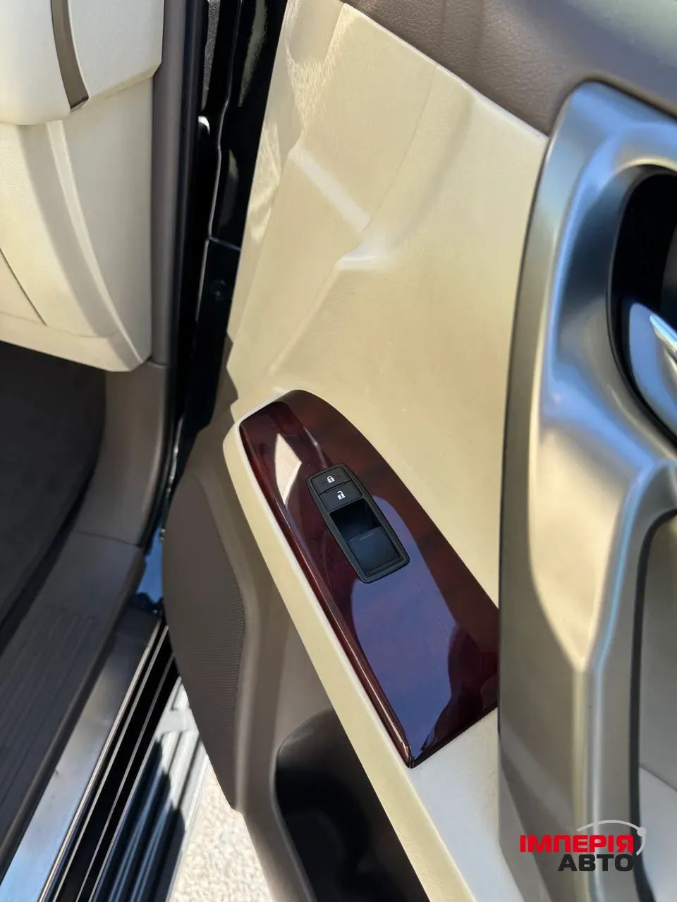 Lexus GX - фото 44