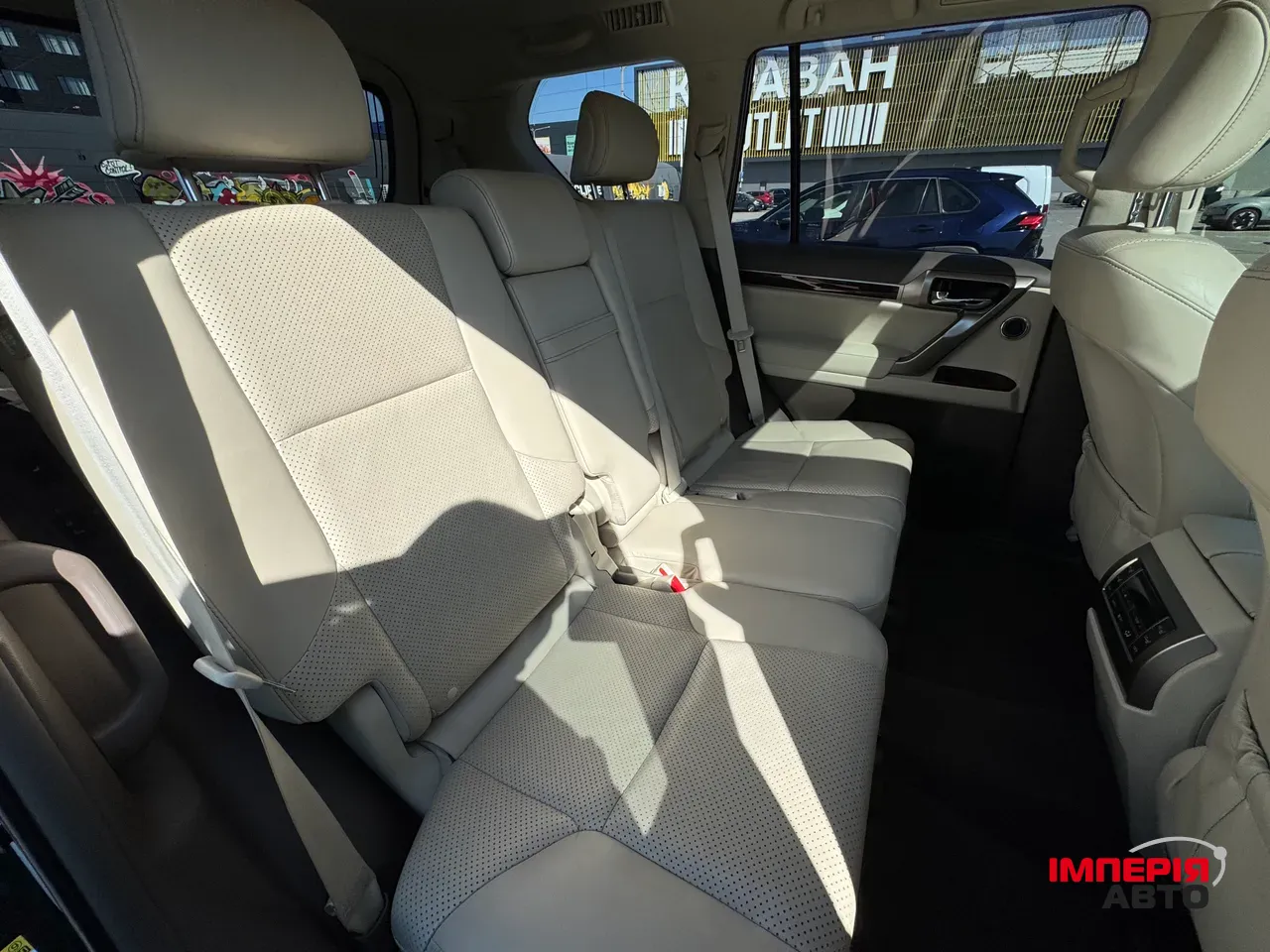 Lexus GX - фото 20