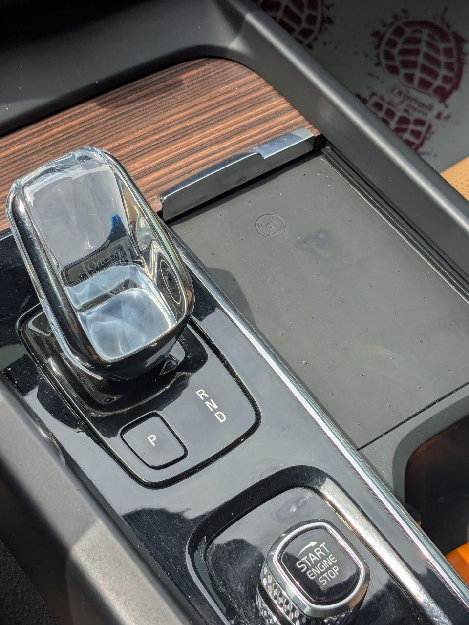 Volvo XC60 - фото 23