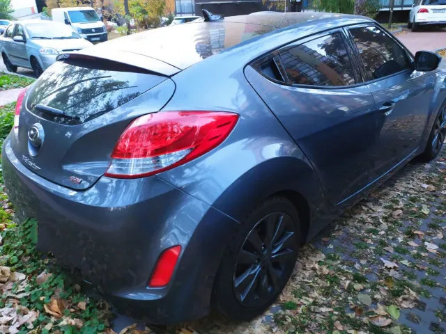 Hyundai Veloster - фото 5
