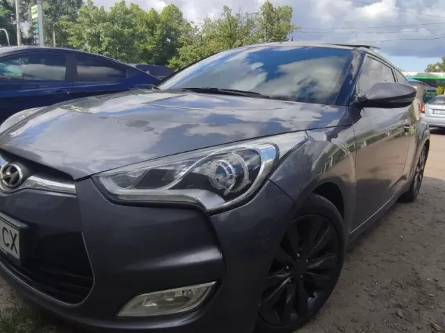 Hyundai Veloster - фото 4