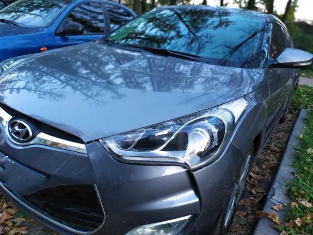 Hyundai Veloster - фото 2