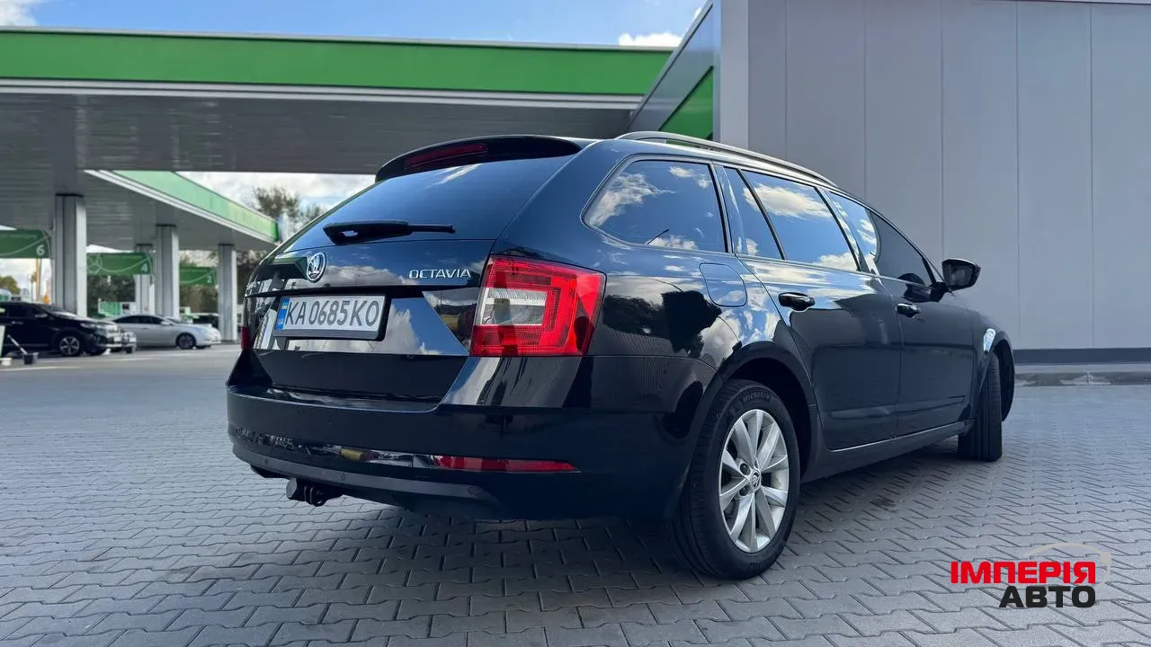 Skoda Octavia - фото 5