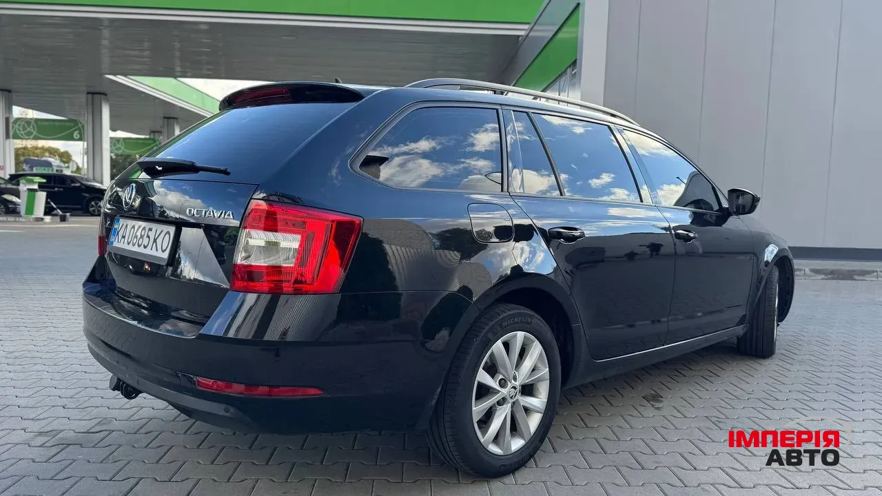 Skoda Octavia - фото 7