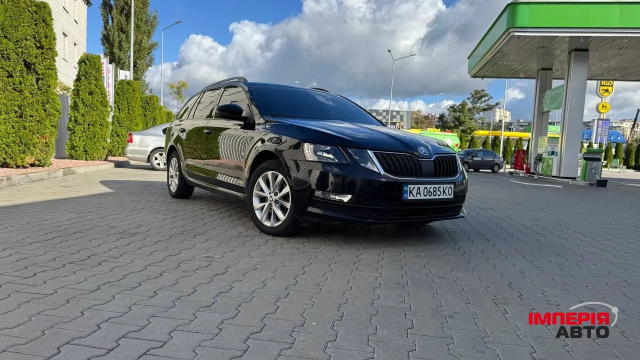 Skoda Octavia - фото 4