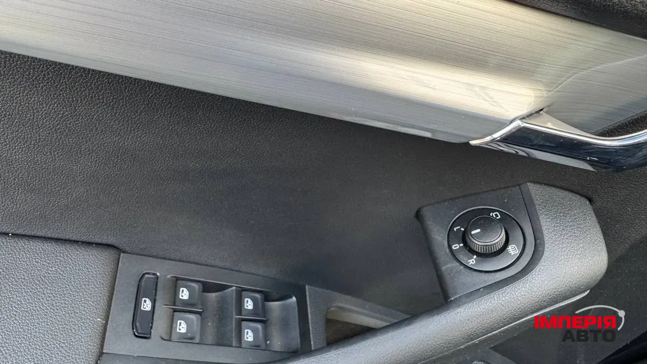 Skoda Octavia - фото 18