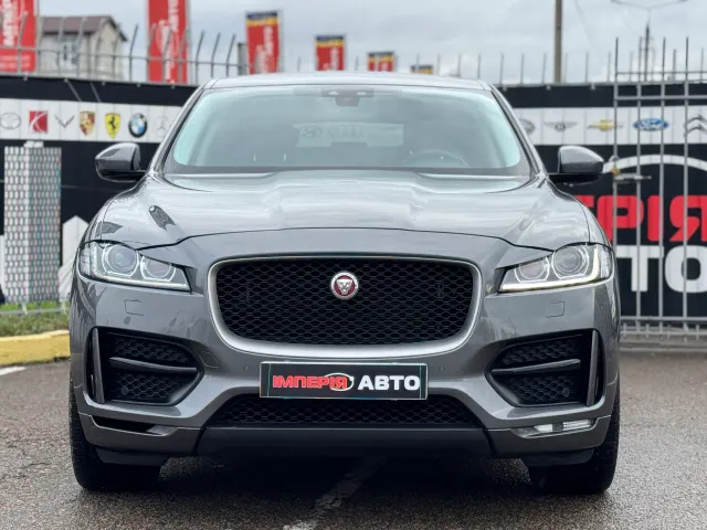Jaguar F-Pace - фото 3