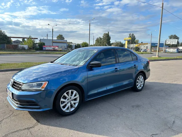 Volkswagen Jetta - фото 2