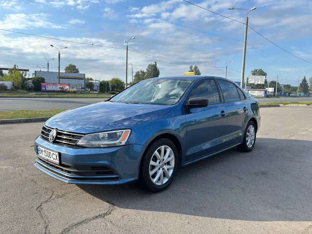 Volkswagen Jetta - фото 1