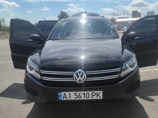 Volkswagen Tiguan - фото 3